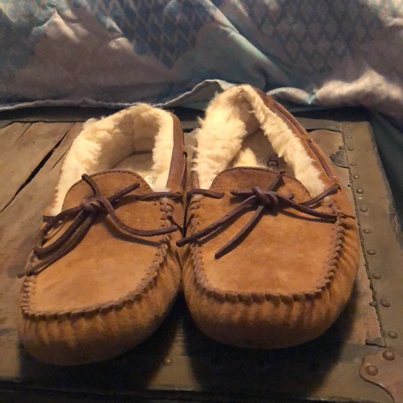 UGG Mocs - Picture 2 of 3